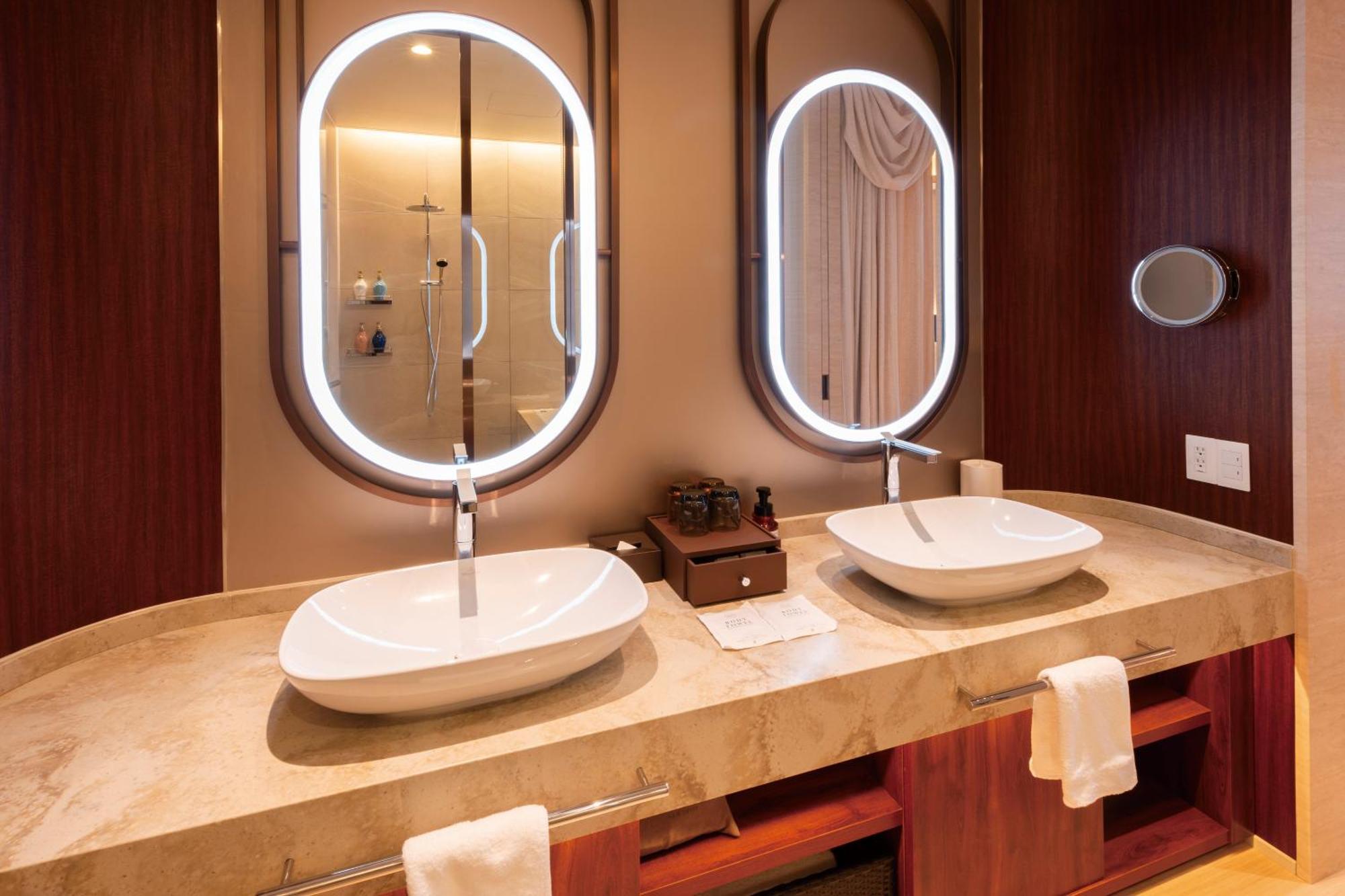 Hotel Springs Makuhari Premier Chiba Zewnętrze zdjęcie